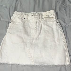 Abercrombrie white denim skirt